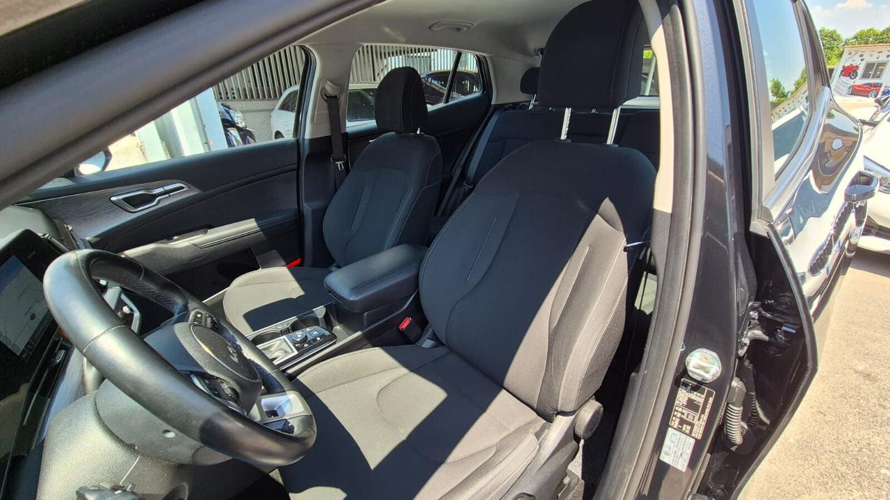 Kia Sportage 1.6 CRDi MHEV Business