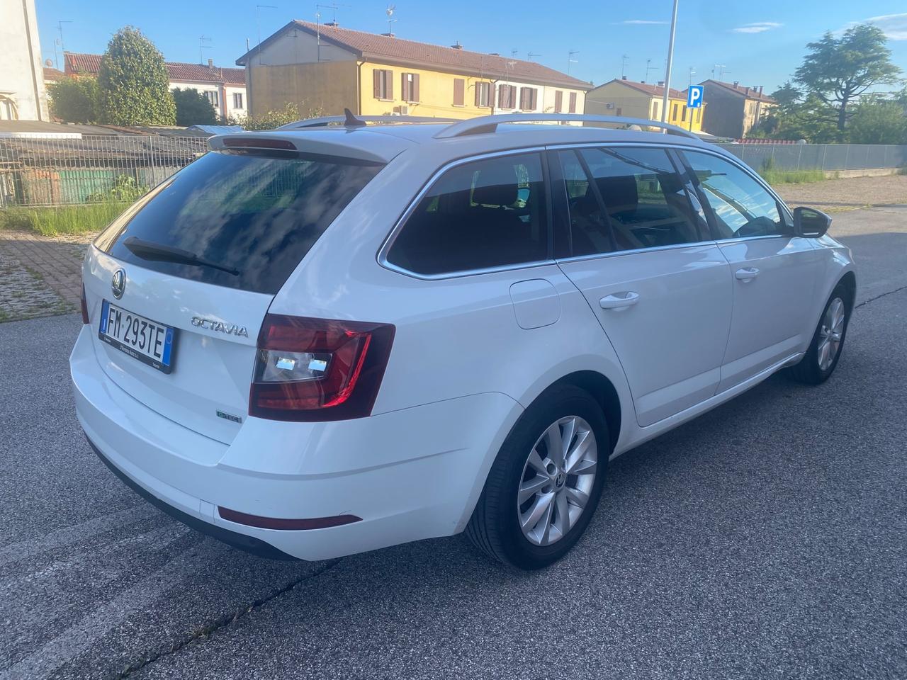 Skoda Octavia 1.4 TSI Wagon Executive G-Tec