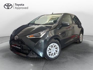 Toyota Aygo Connect 1.0 VVT-i 72 CV 5 porte x-play