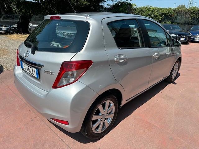 Toyota Yaris 1.0 5 porte Lounge