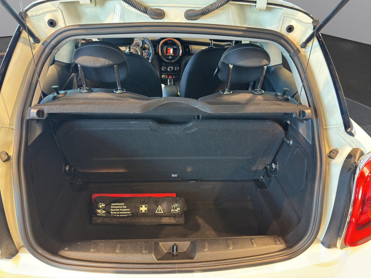 Mini Mini 3p 1.5 Cooper D Business auto