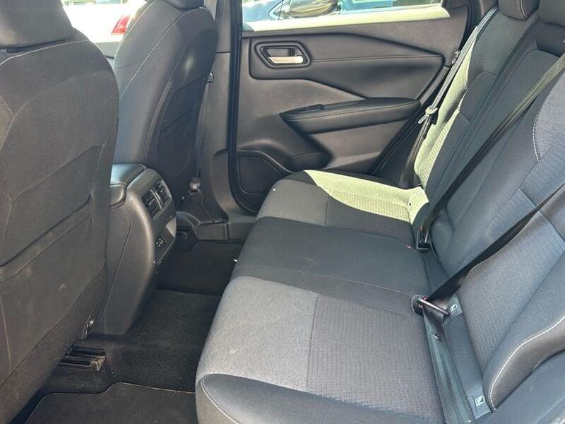 Nissan Qashqai 1.3 MHEV 140 N-Connecta AUTOCARRO N1
