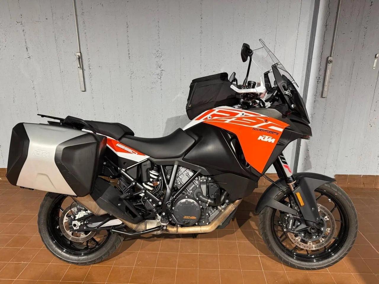 Ktm 1290 Super Adventure usata a Bologna