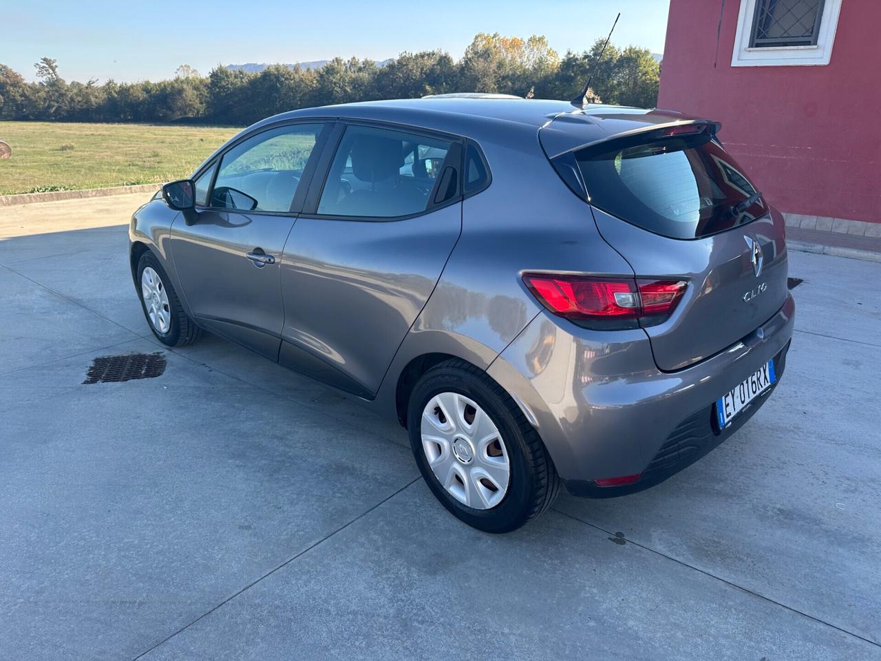 Renault Clio 1.2 75CV GPL