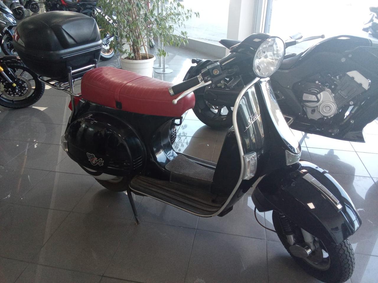 Lml - Vespa Star 150 Con Bauletto