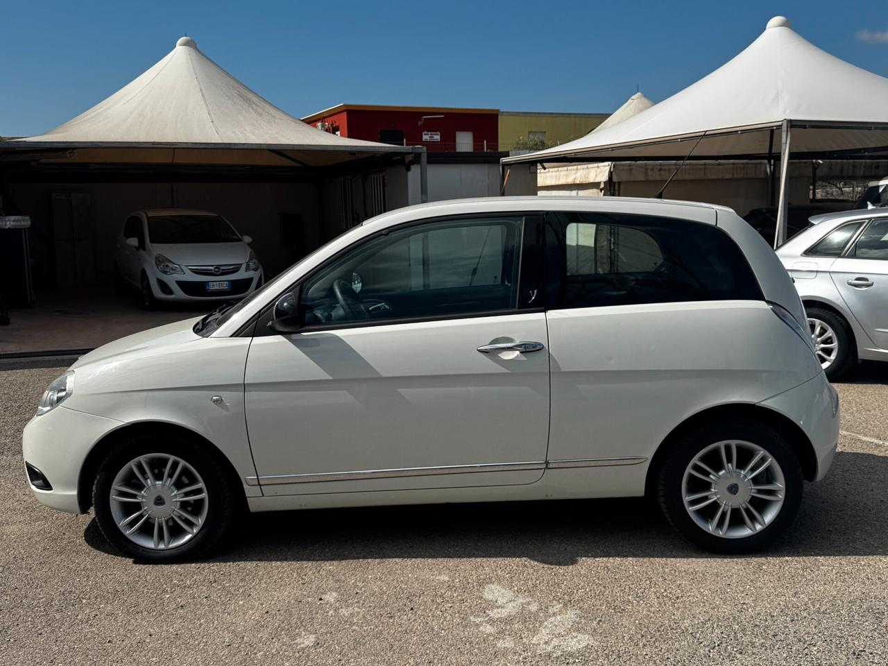 Lancia Ypsilon 1.3 MJT 75 CV - 2011