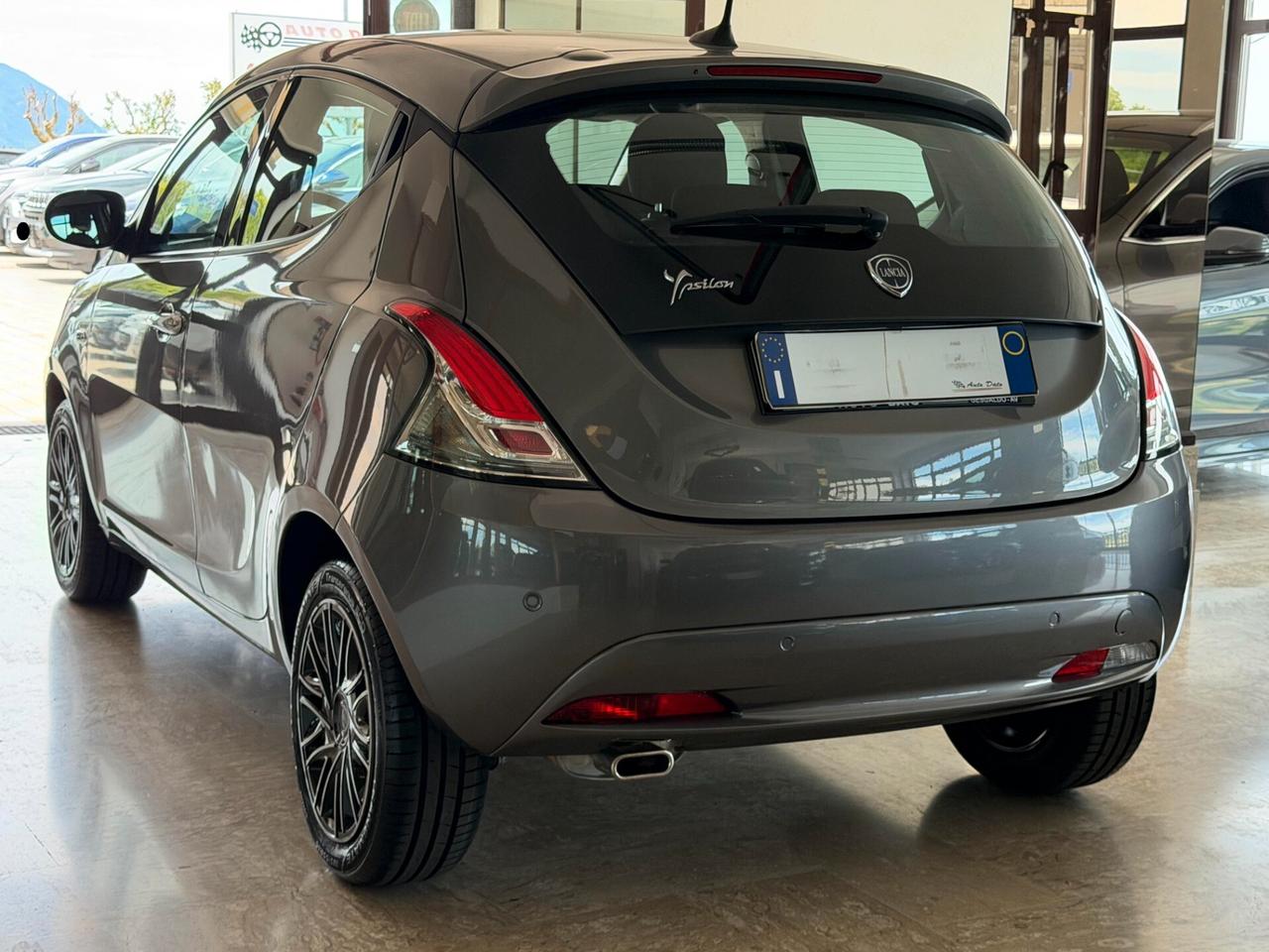 Lancia Ypsilon 1.2 69 cv. EcoChic GOLD (Imp. GPL)