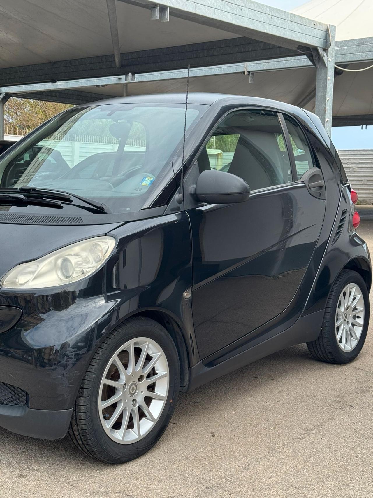Smart ForTwo 1000 62 kW coupé passion