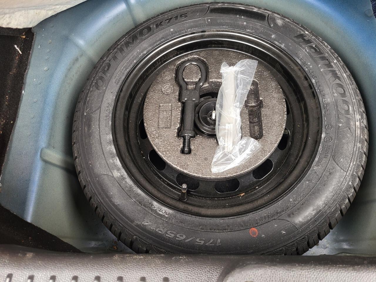 FORD Fiesta 1,5 TDCi-6B-3 REVISIONI-NAVI-UNICA PRO