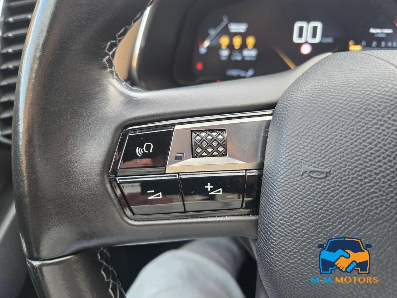 DS DS7 Crossback 1.2 puretech Business 130cv