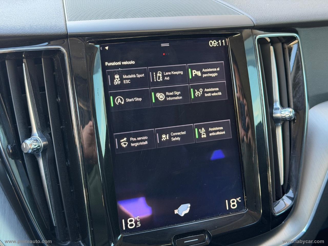 VOLVO XC60 D4 AWD Geartronic Business