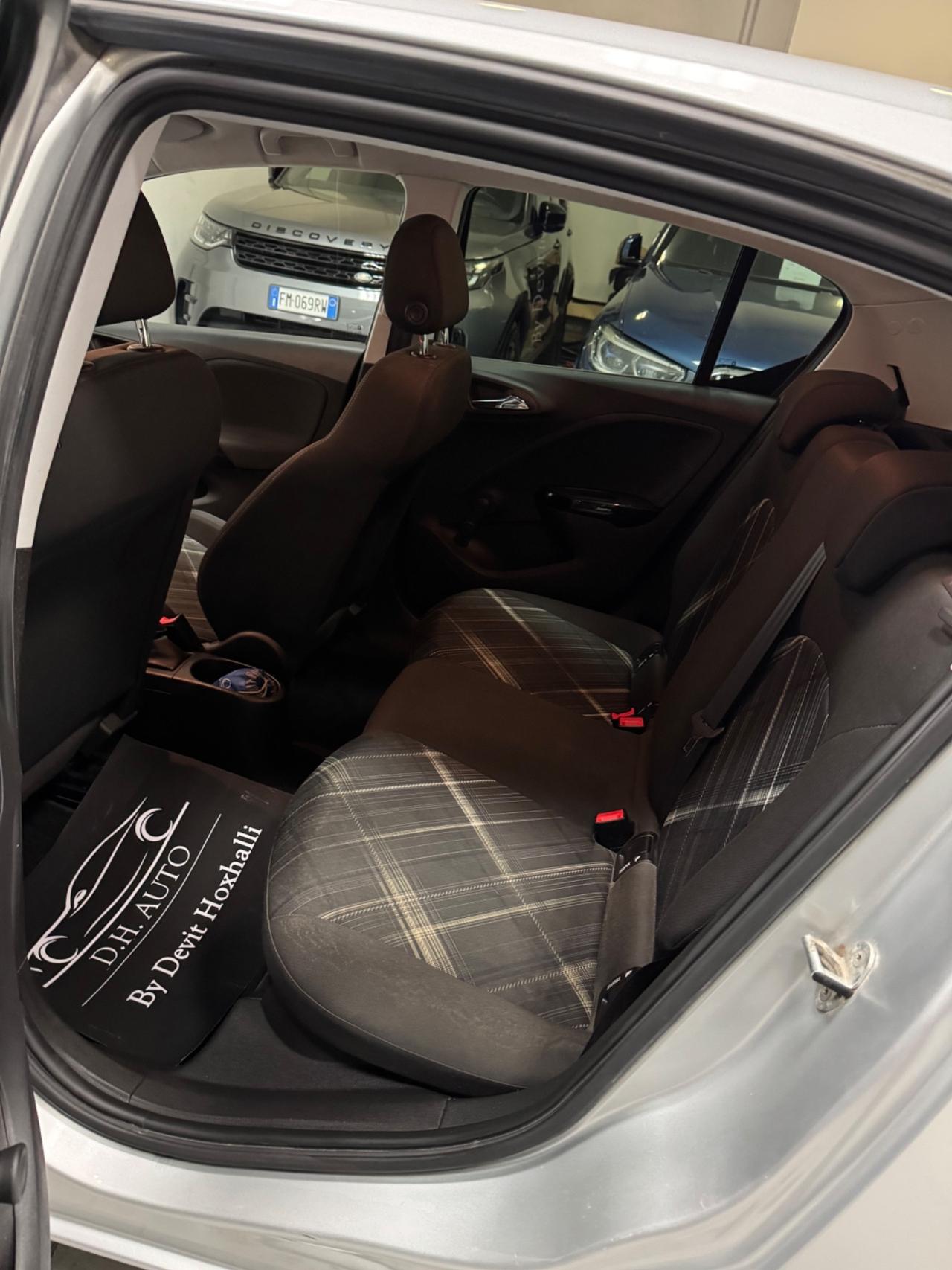 Opel Corsa 1.4 90CV GPL Tech 5 porte b-Color