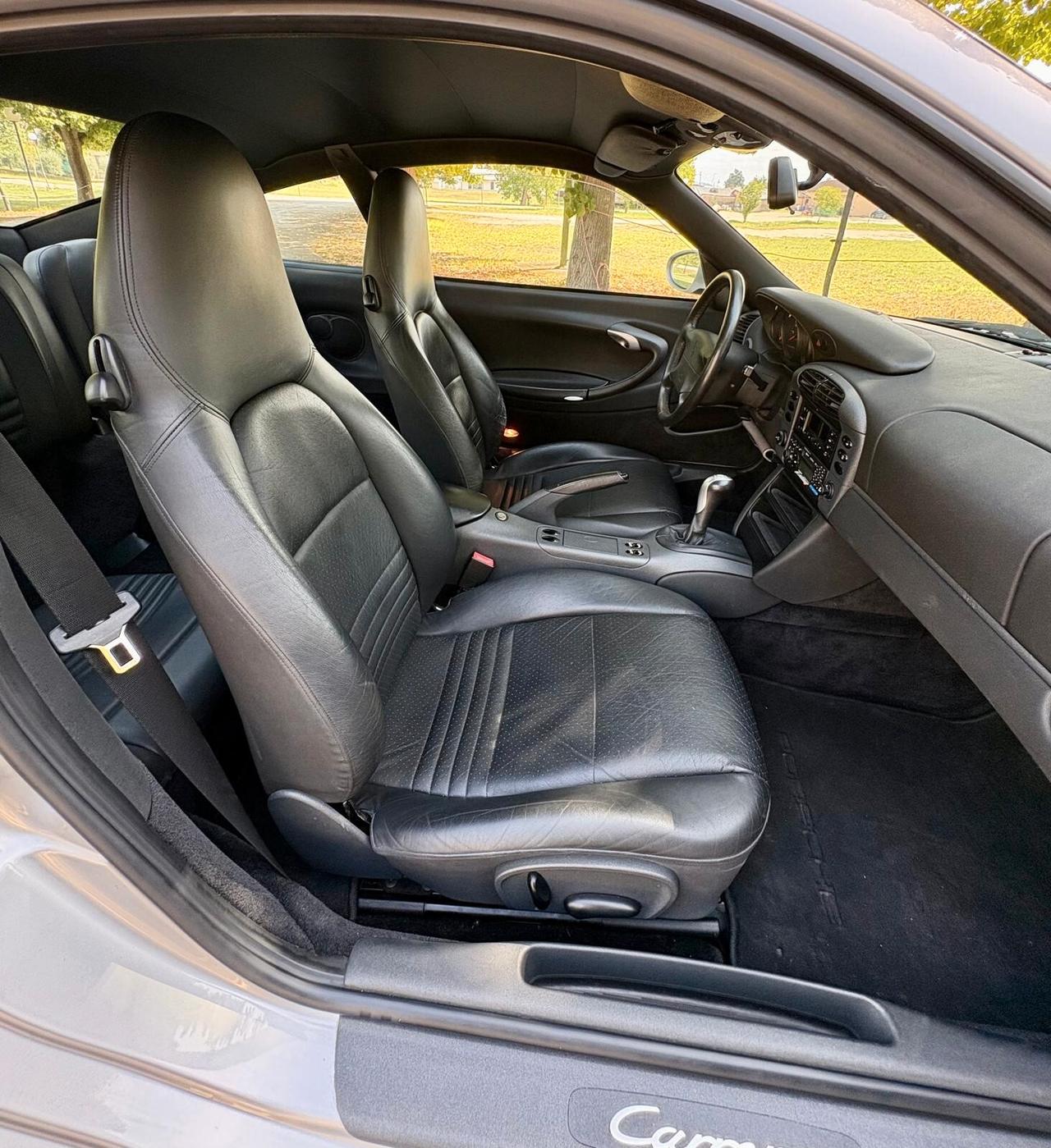 Porsche 996 - 911 Carrera cat Coupé
