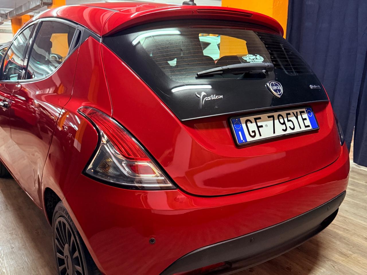 SPETTACOLARE LANCIA YPSILON MILD- HYBRID UNICO PROPRIETARIO CON SOLI 31.663 KM