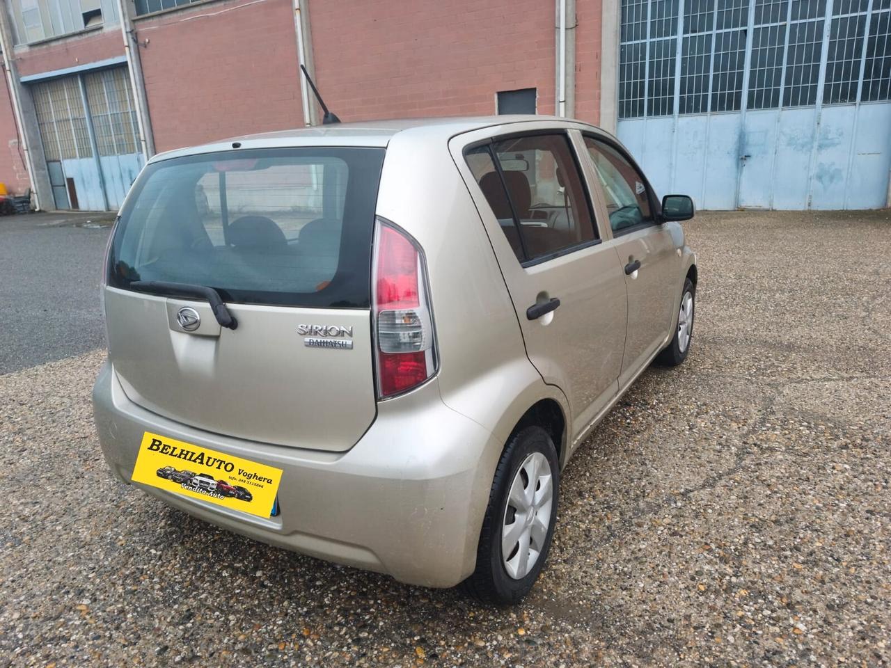 Daihatsu Sirion 2013---1.0 Benzina Neopatentati