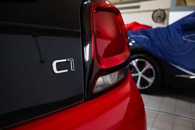 Citroen C1 VTi 72 S&S 5 porte Shine