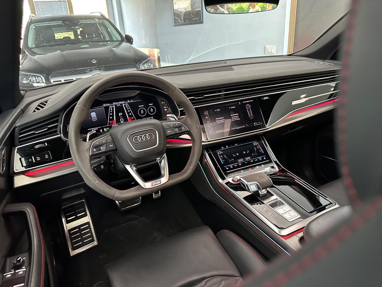 Audi RS Q8 Audi RSQ8 TFSI V8 quattro Tiptronic 441 cv