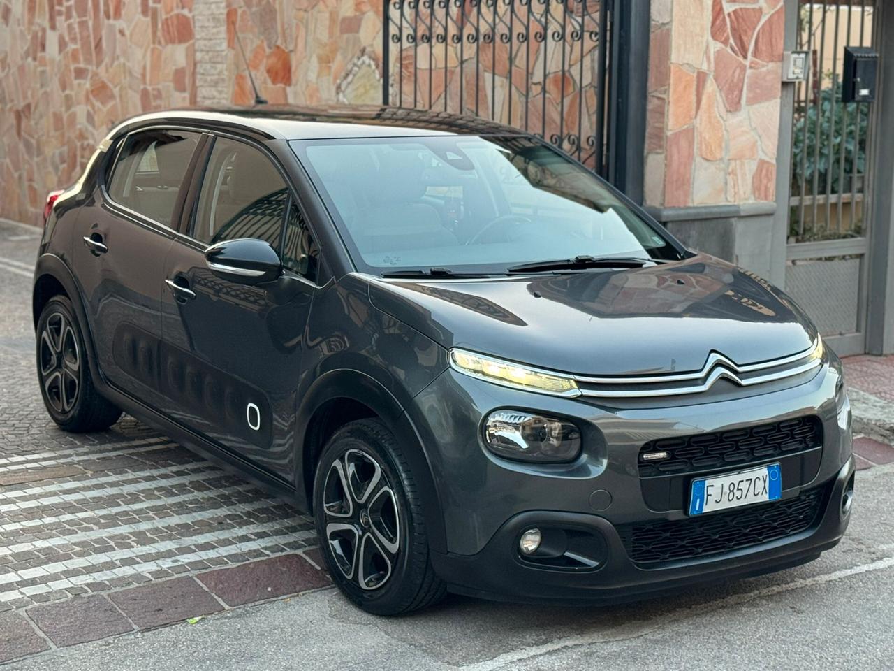 Citroen C3 PureTech 82 GPL Shine