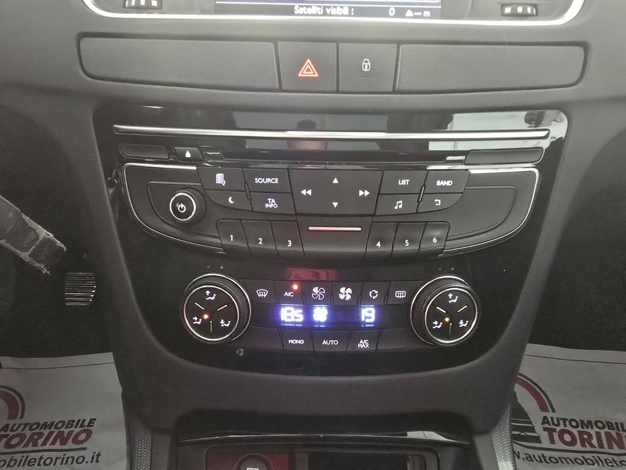 Peugeot 508 2.0 HDi 140CV SW Ciel Allure