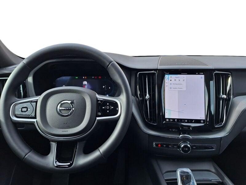 Volvo XC60 B5 250+14 CV AWD Automatica Mild Hybrid Plus Dark