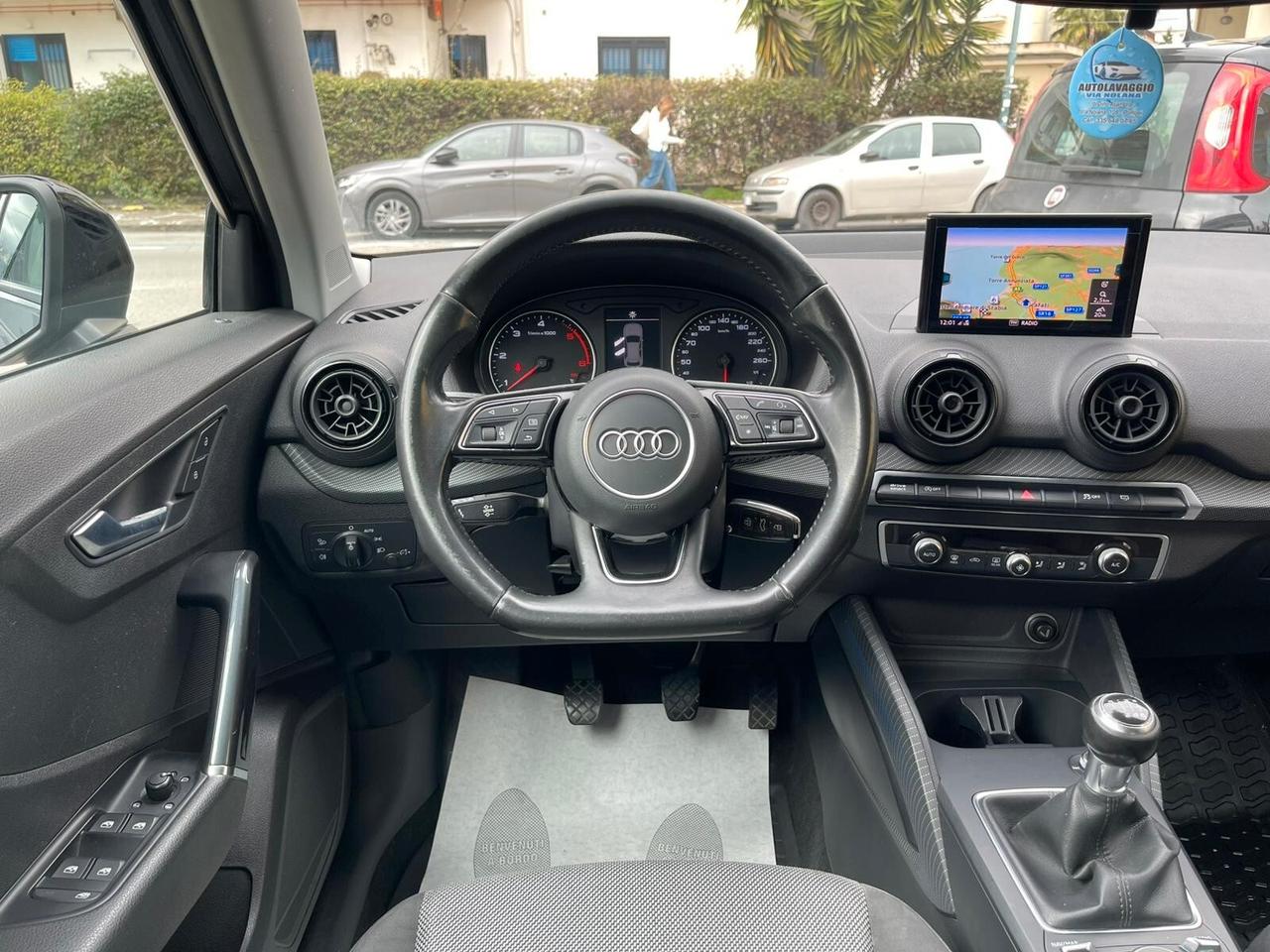 Audi Q2 1.6 TDI Business FULL LED