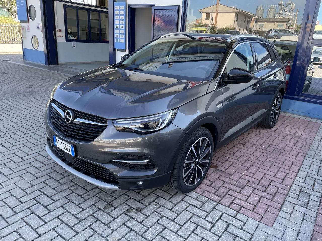 Opel Grandland X 1.6 Hybrid4 Plug-in Aut. Awd