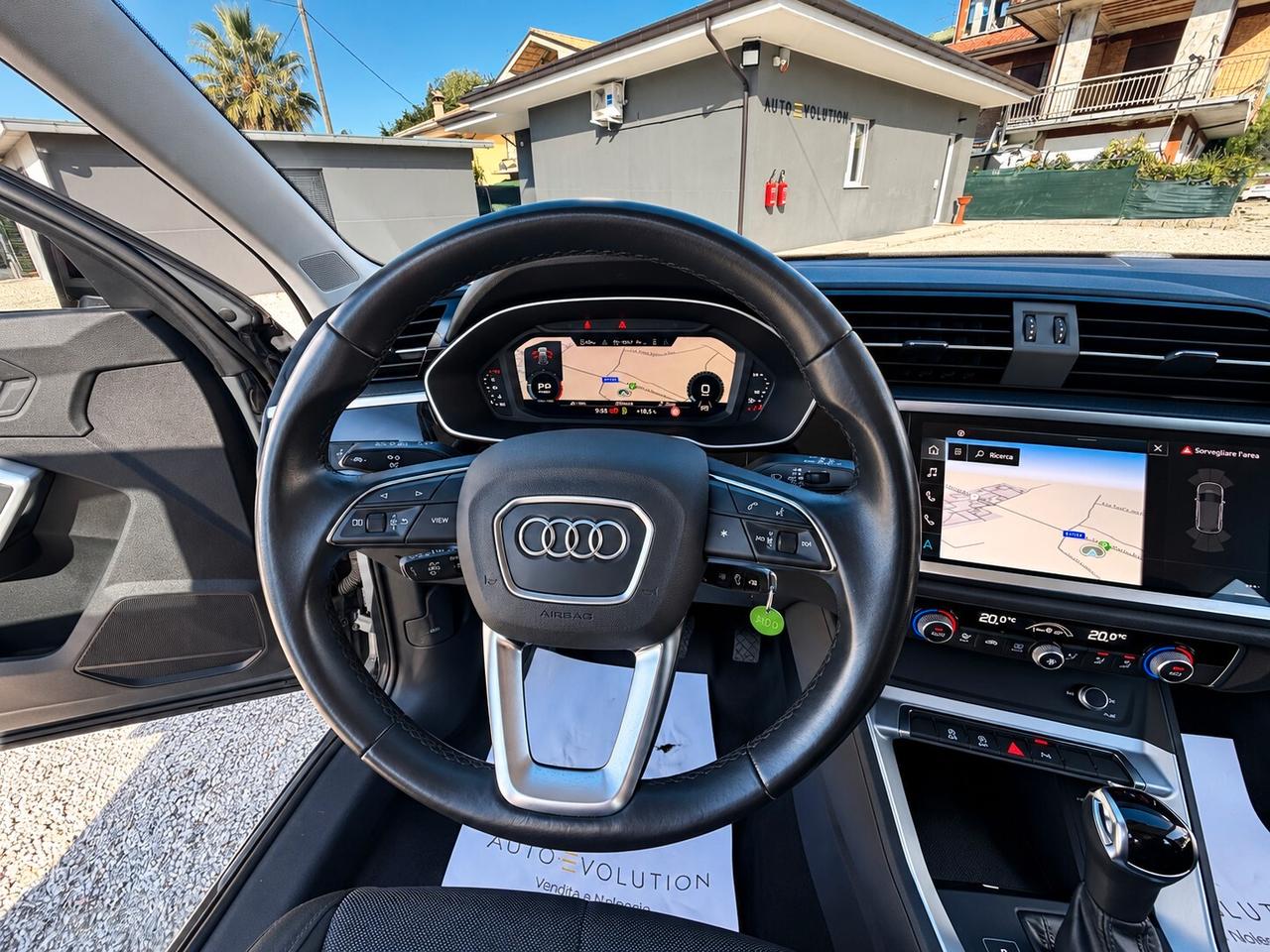 Audi Q3 35 TDI S tronic 150 cv Business 116.528 Km