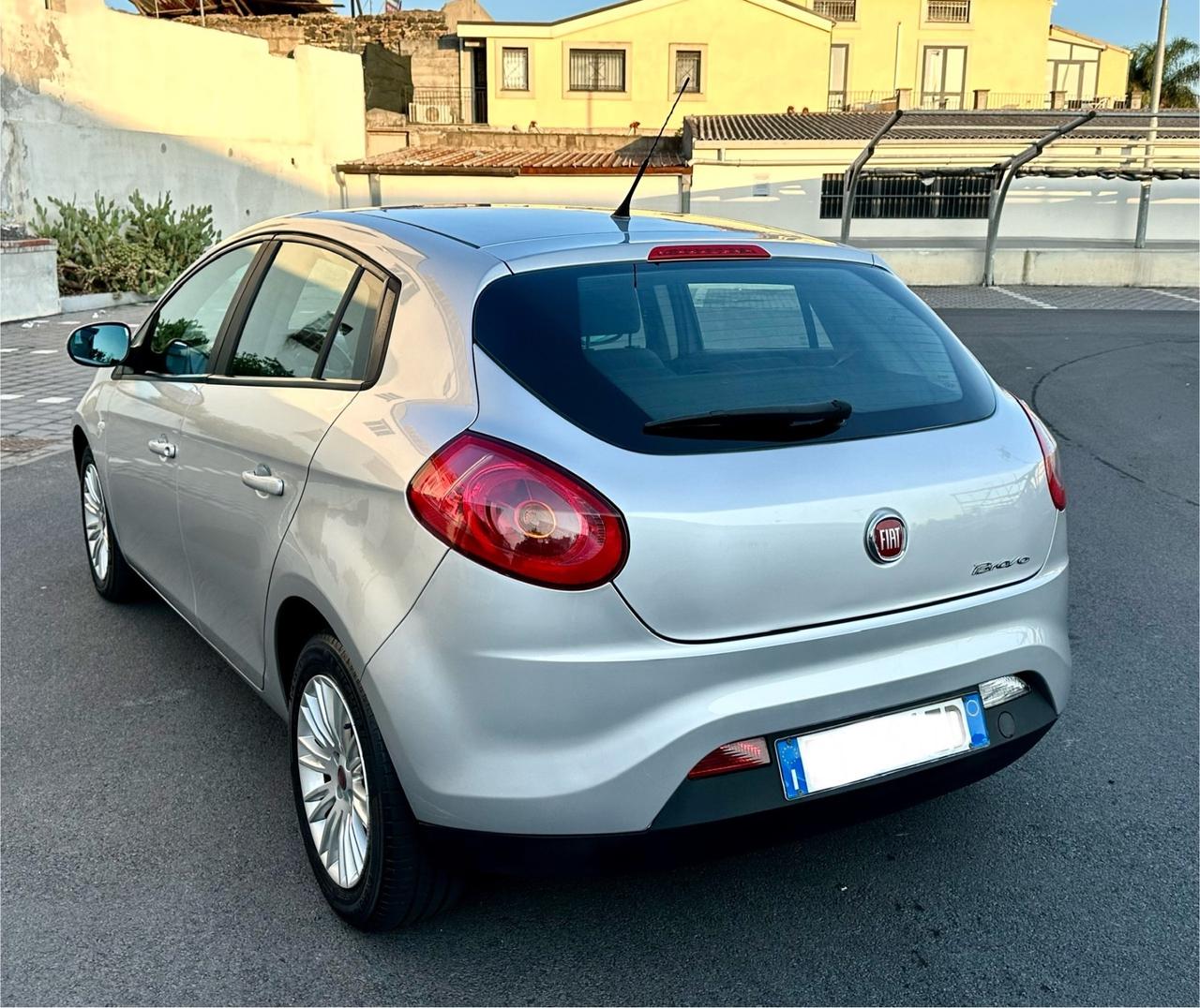 Fiat Bravo 1.6 MJT 120 CV PARI AL NUOVO