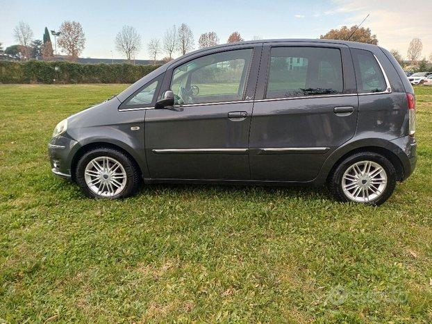 Lancia MUSA 1.4 16V Gold Dualogic Automatica