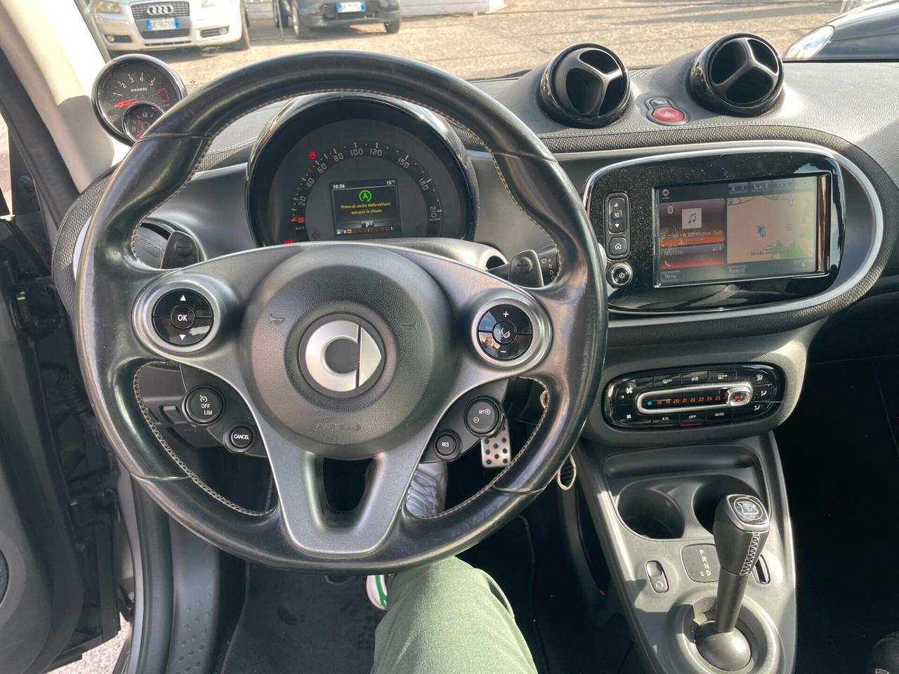 Smart ForTwo BRABUS 0.9 Turbo twinamic Xclusive