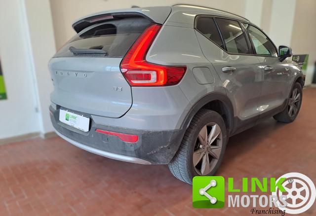 VOLVO XC40 B3 automatico Core