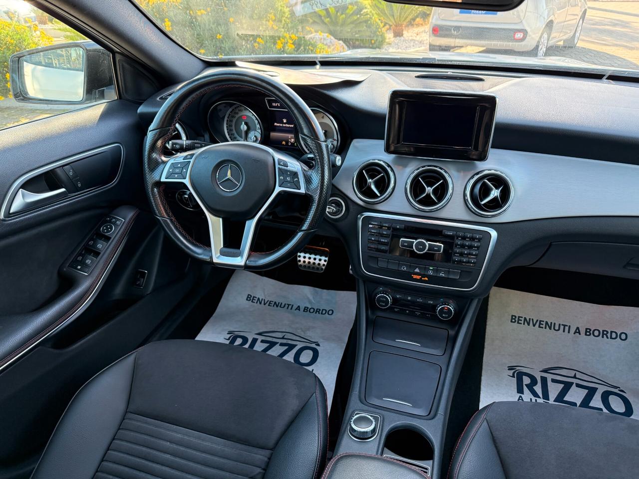 Mercedes-benz GLA 200d Premium Amg Tetto Pelle Navi 12/2015