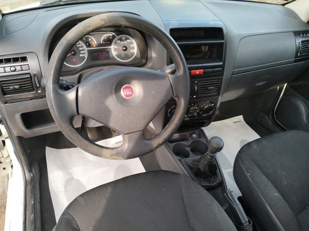 FIAT Strada 1.3 MJT 95CV Pick-up Working