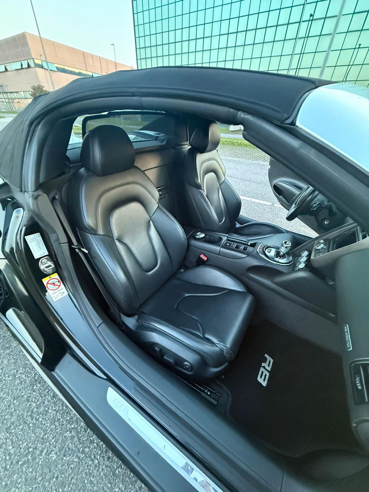 Audi R8 Spyder 5.2 V10 FSI quattro