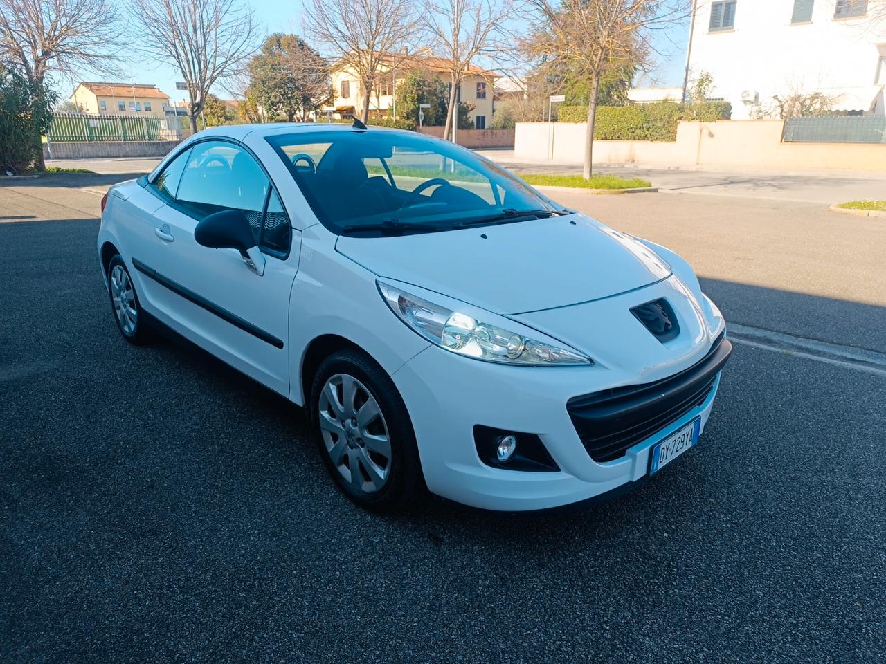 Peugeot 207 1.6 cabrio CON SOLAMENTE 119.000 KM