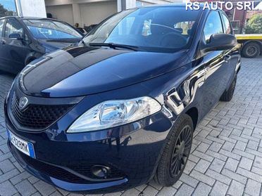 LANCIA Ypsilon Ypsilon 1.0 FireFly 5 porte S&S Hybrid Ecochic Sil