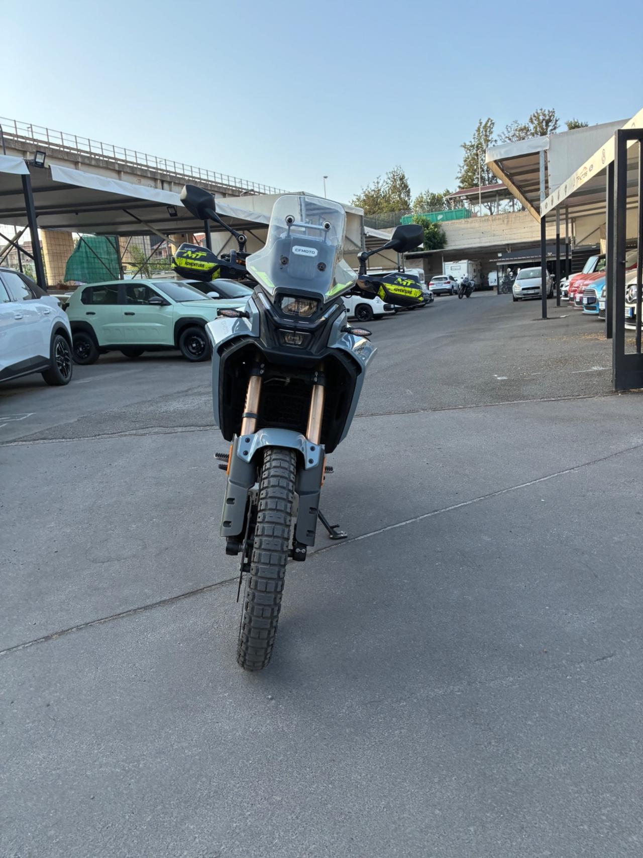Cf Moto 450MT SOLO 8000 KM - 2025