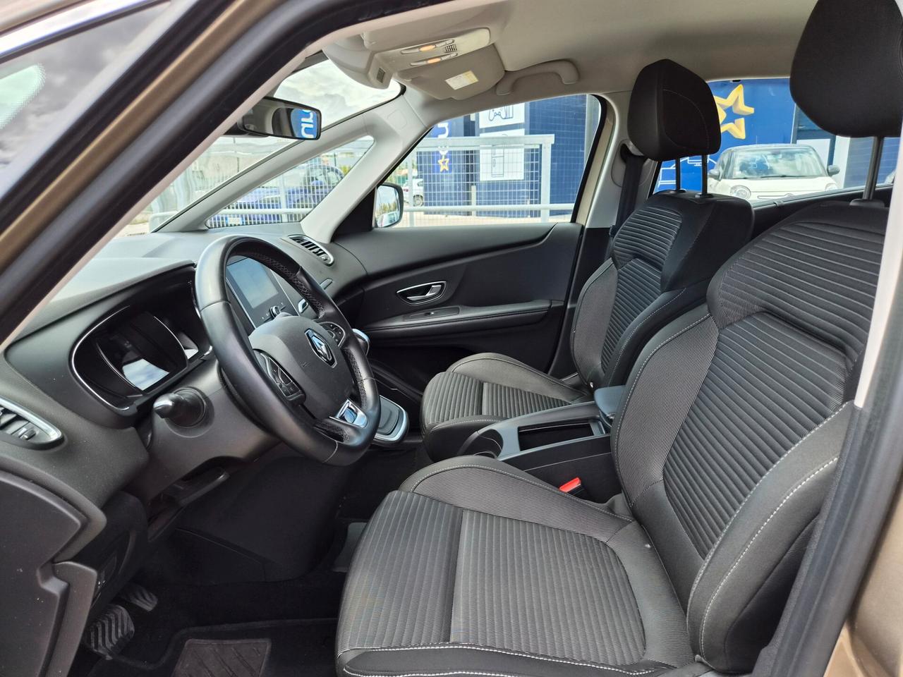 Renault Scenic Scénic Blue dCi 150 CV EDC Sport Edition2