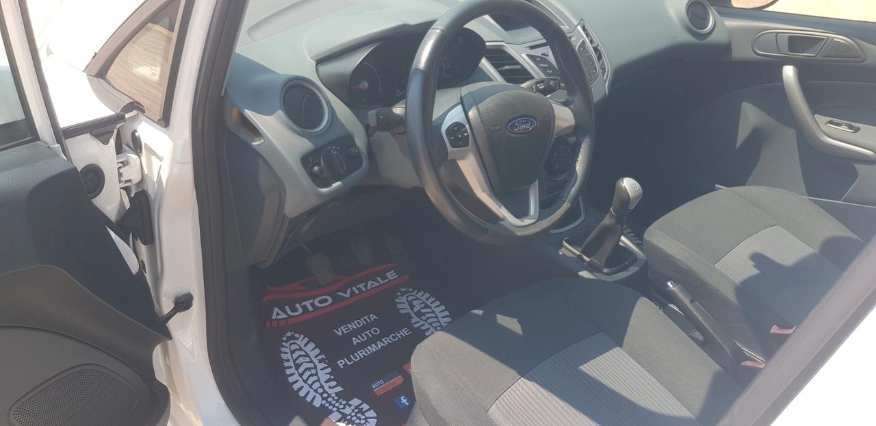 Ford Fiesta 1.4 TDCi 70CV 5 porte Titanium UNICO PROPRIETARIO
