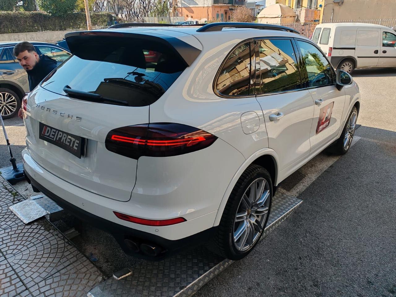 Porsche Cayenne 3.0 Diesel Platinum Edition