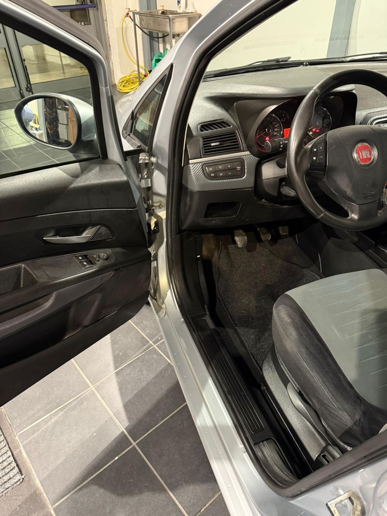 Fiat Grande Punto 1.4 -METANO-NEOPATENTATI