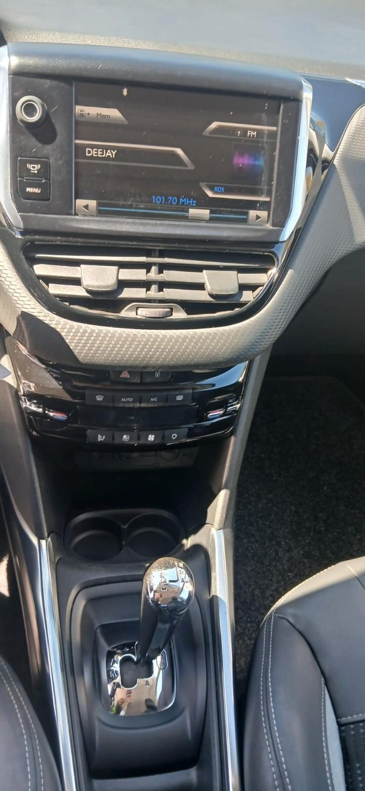 Peugeot 2008 1.6 e-HDi 92 CV ETG6 Allure - 2014