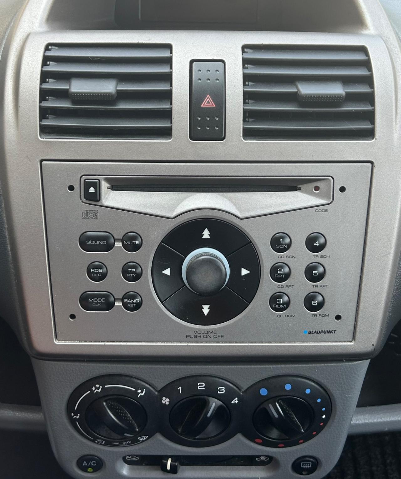 Suzuki Ignis 1.5 16V 4WD Sp. Ed. Neopatentati