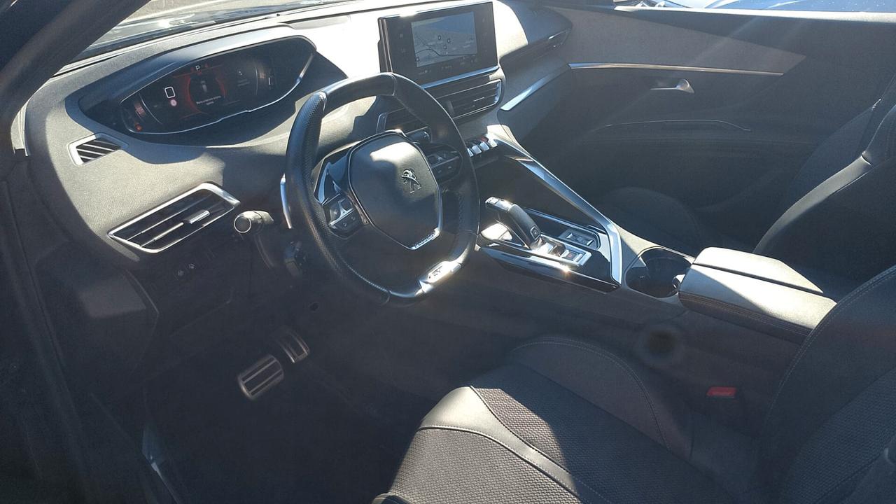 Peugeot 3008 BlueHDi 130 S&S EAT8 GT