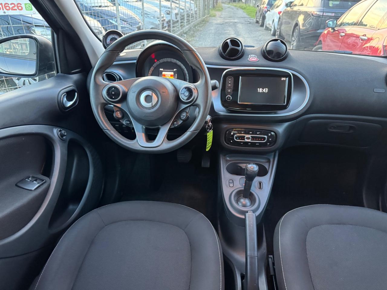 Smart ForFour 70 1.0 twinamic Nightsilver