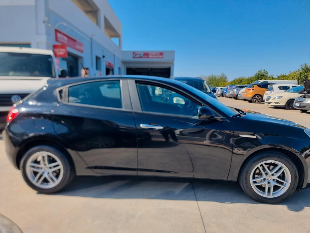 Alfa Romeo Giulietta 1.6 JTDm-2 120 CV Distinctive
