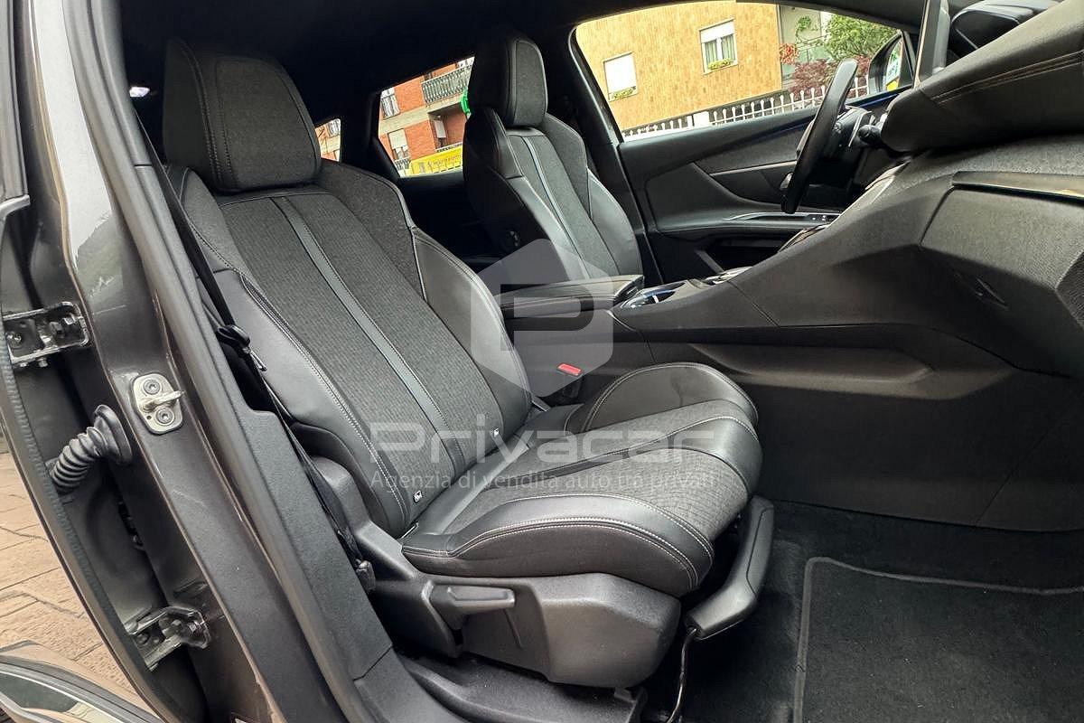 PEUGEOT 3008 BlueHDi 130 S&S EAT8 GT Line