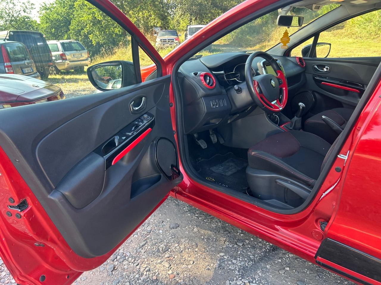 Renault Clio 1.2 75CV 5 porte Live neopatentati permute