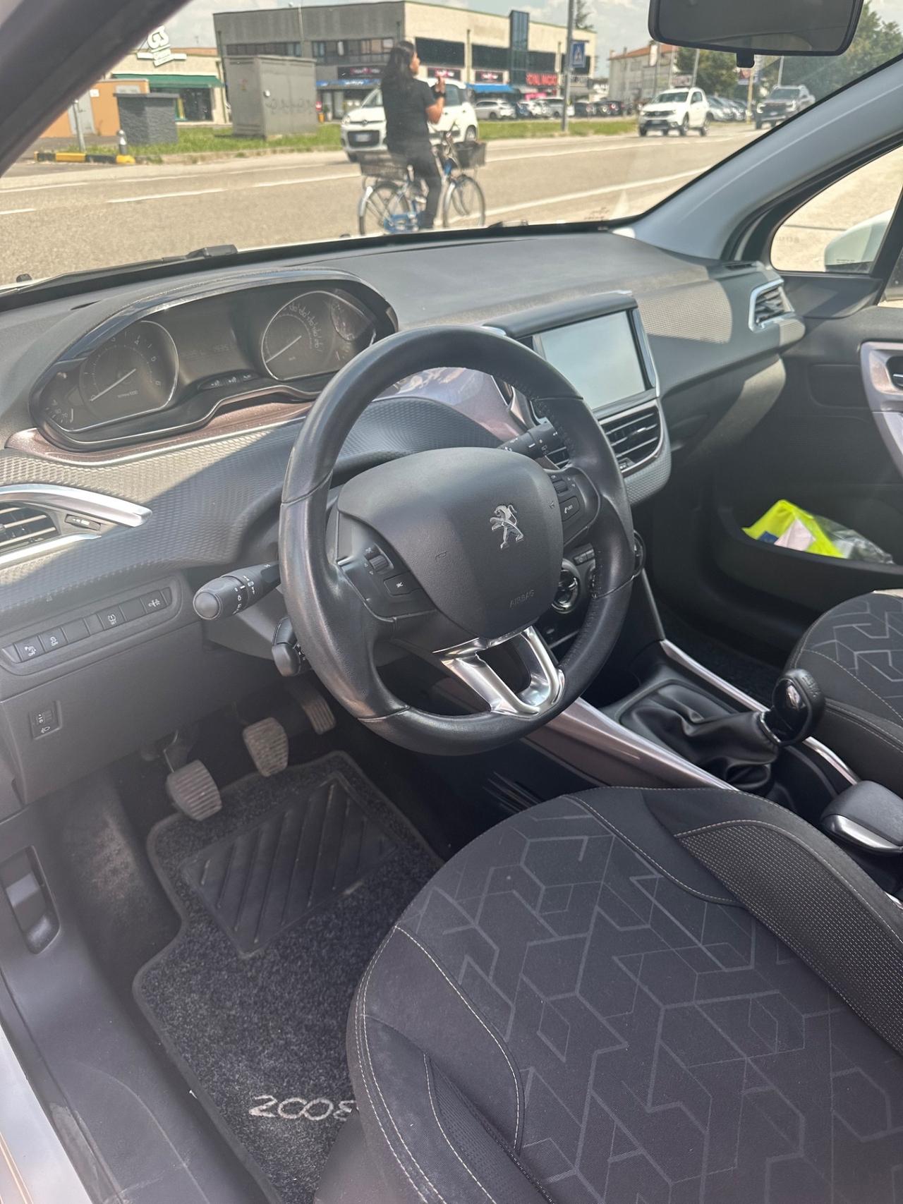 Peugeot 2008 1.4 HDi 68CV Active