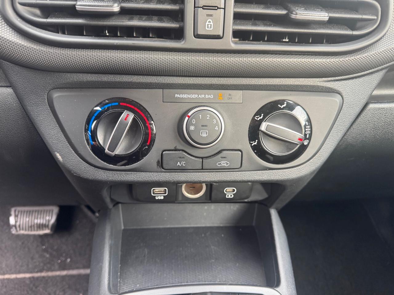 Hyundai i10 1.0 67CV Automatica Connectline